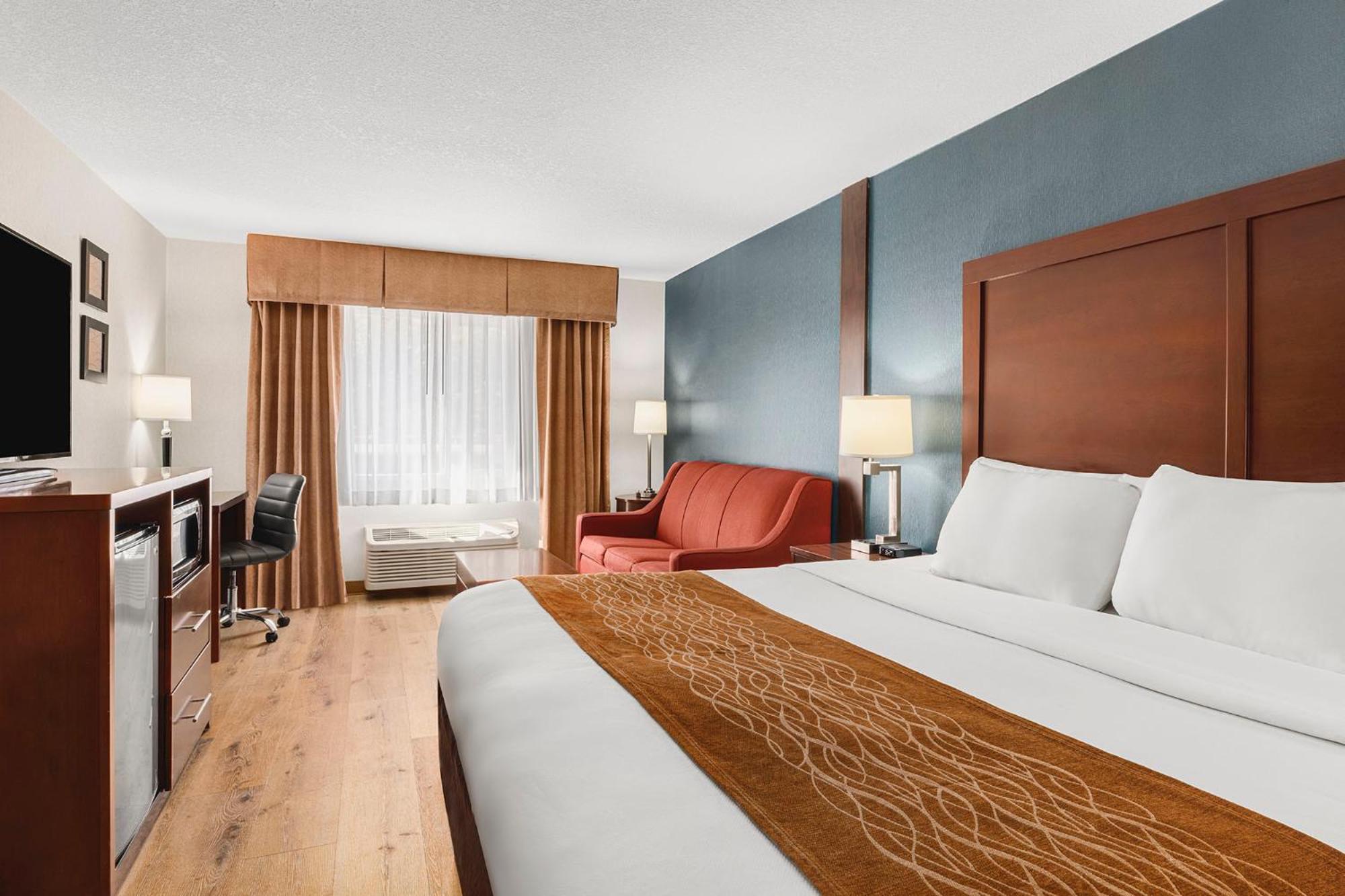 Comfort Inn & Suites Vancouver Downtown City Center Экстерьер фото