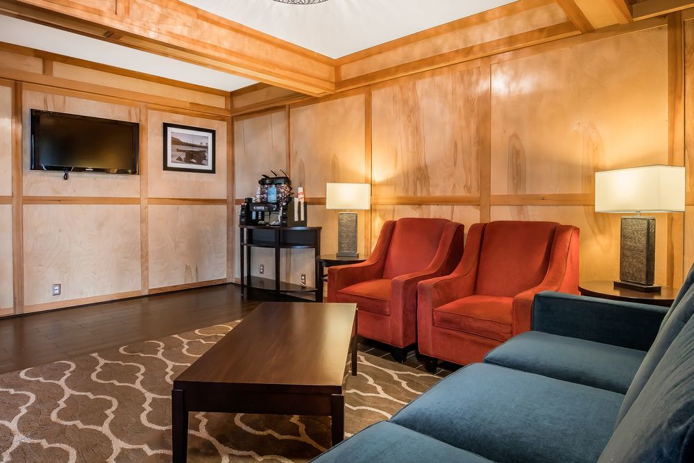 Comfort Inn & Suites Vancouver Downtown City Center Экстерьер фото